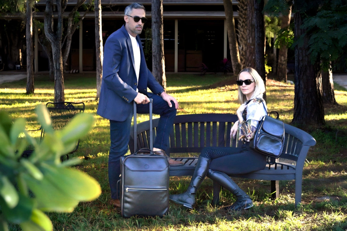 Francisco Vertical Leather Trolley – Handcrafted by Cabrera - CABRERA
